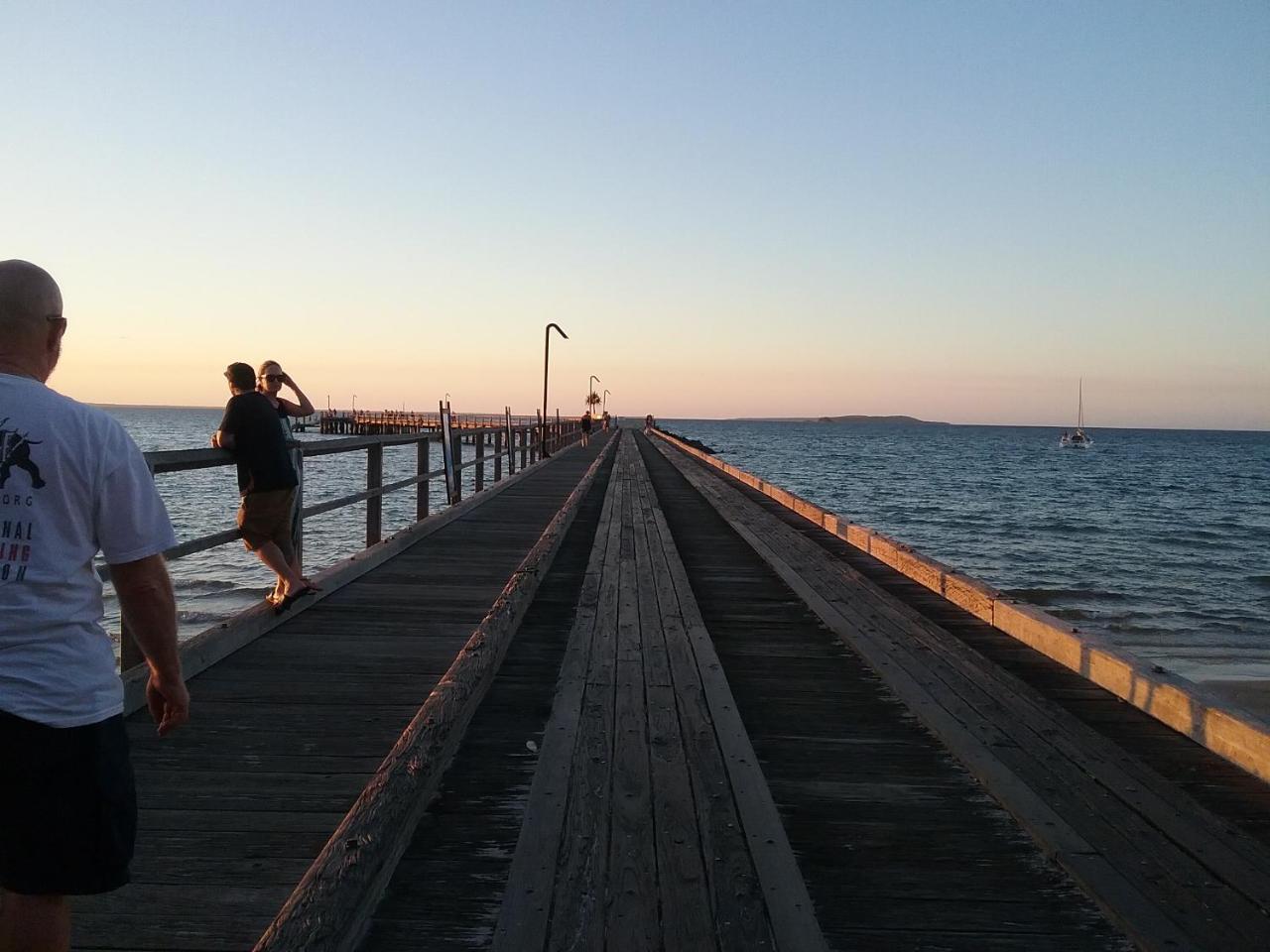 Urangan Motor Inn Hervey Bay Buitenkant foto
